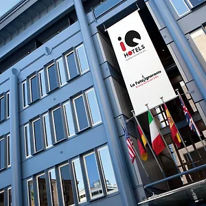 **** Hotel Iq Italy