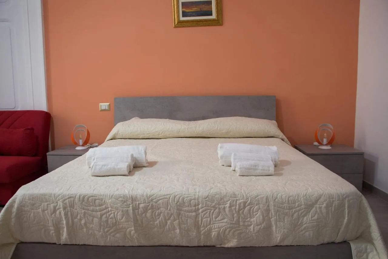 Bed & Breakfast Donna Laura Suite Naples